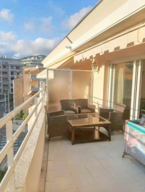 Two rooms terrace